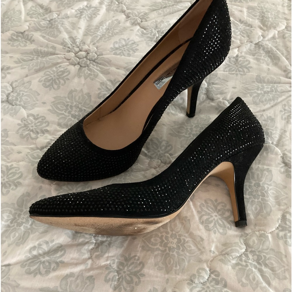 International concepts..INC crystal embedded pumps size 7M